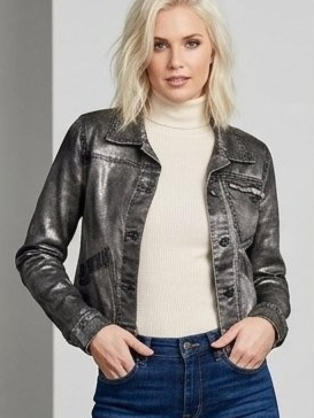 "Lockout" Designer Crop Top Jacket - Great for all seasons